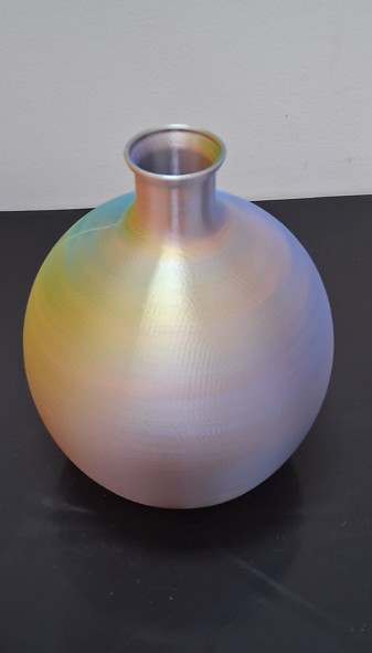 Sleek design Moroccan vase - Image 3
